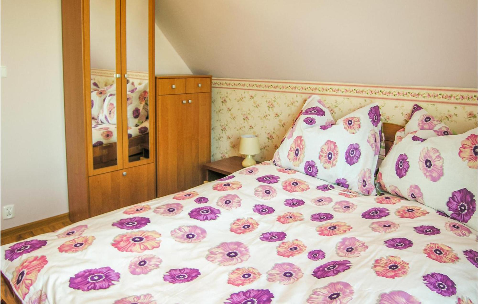 Gorgeous Home In Nowe Warpno With House Sea View 외부 사진